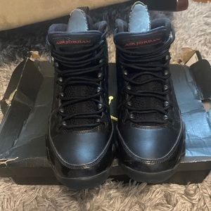 Jordan Retro 9